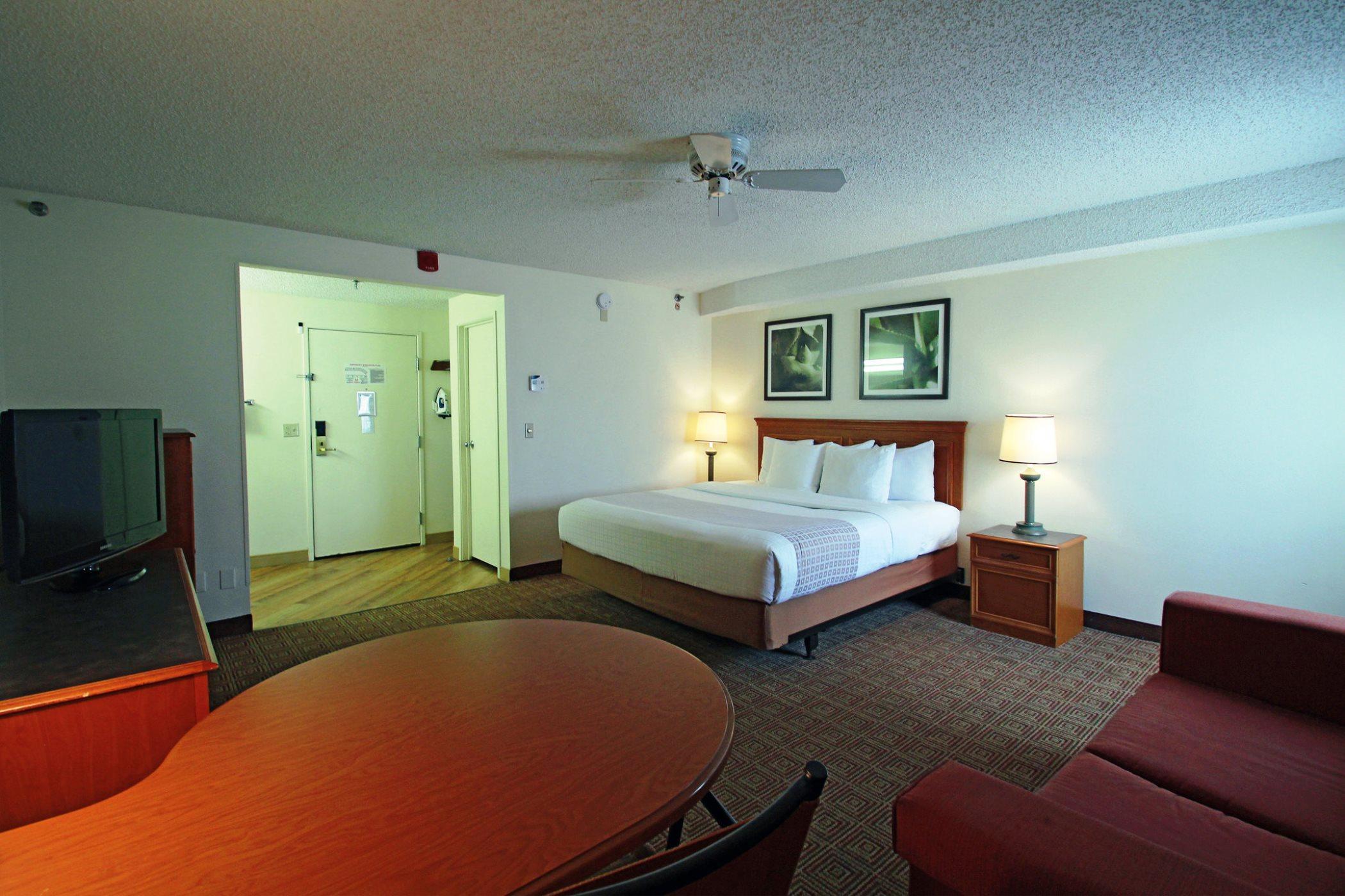 Hotel La Quinta By Wyndham Orlando South Williamsburg Exterior foto